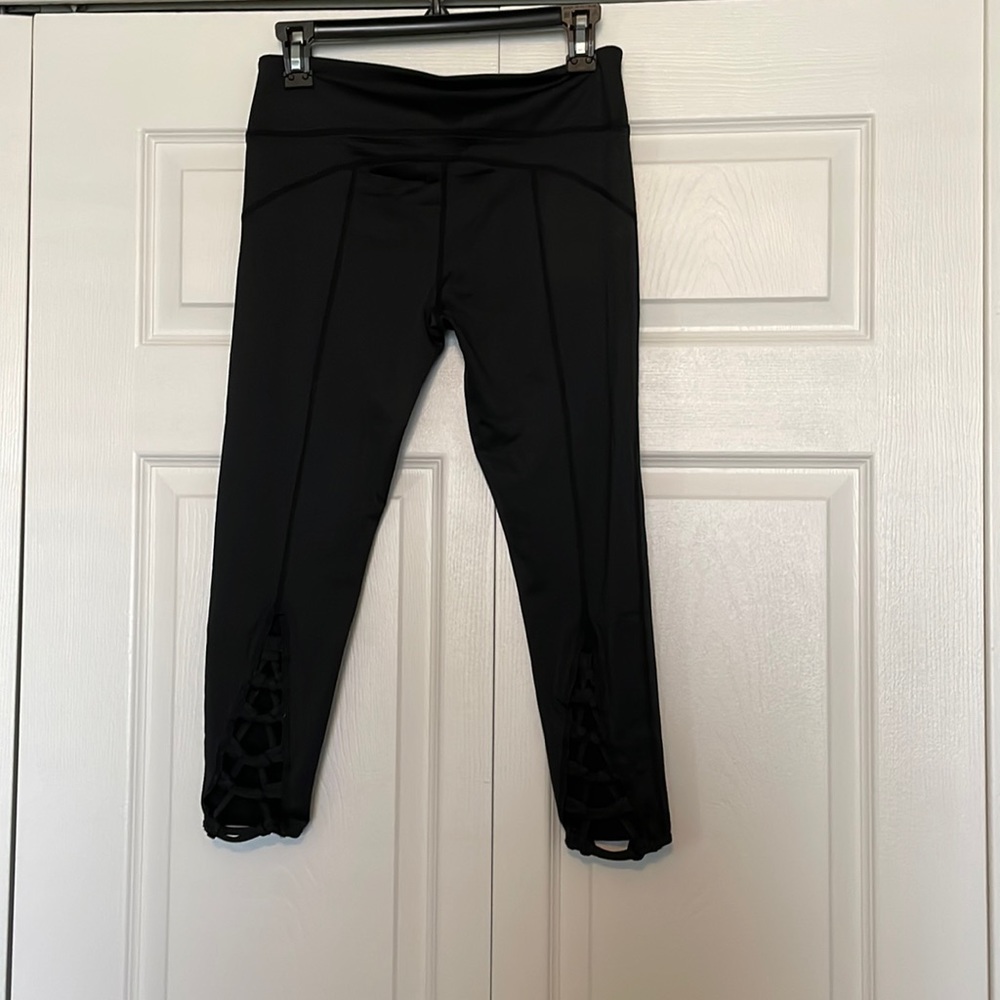 Braided leg Capri